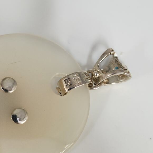 Handcrafted 925 Silver Pendant Featuring White Agate Druzy Crystal & Blue Topaz - Picture 6 of 8